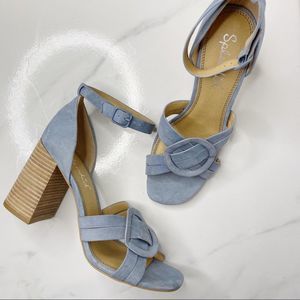 Splendid Block Heel Blue Ankle Strap Sandals 10